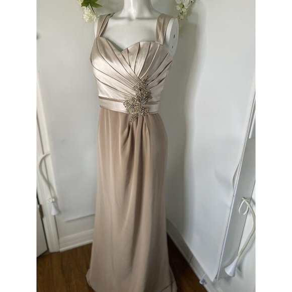 Montage Mon Cheri Size 6 Fits 2 Champagne Gown Embellished Beaded Dress 2 Piece - Picture 2 of 16